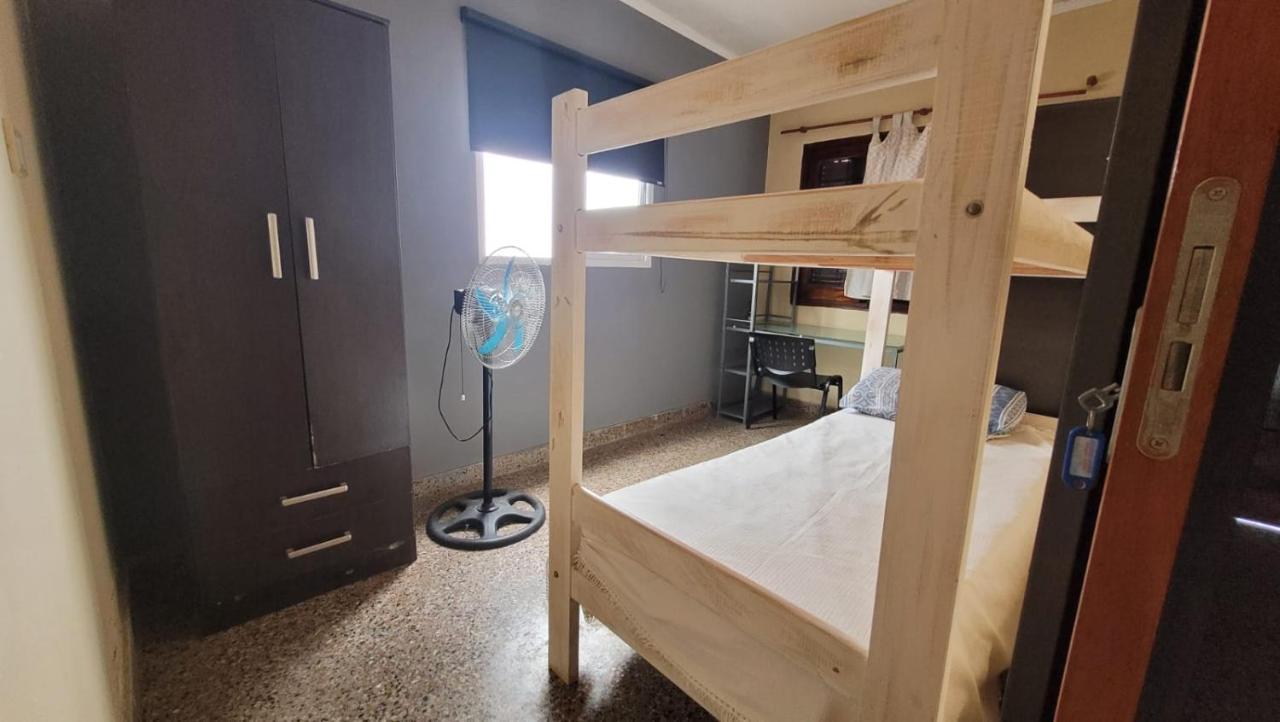 Habitacion Privada En Casa Particular Con Bano Y Espacios En Comun Compartidos- Precios Para 2 Personas 13000 Pesos Argentinos - 1 Persona 7500 Por Noche Concordia Exterior foto